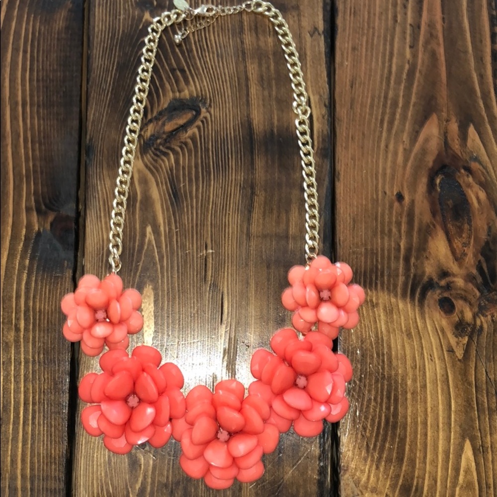 Flower statement necklace